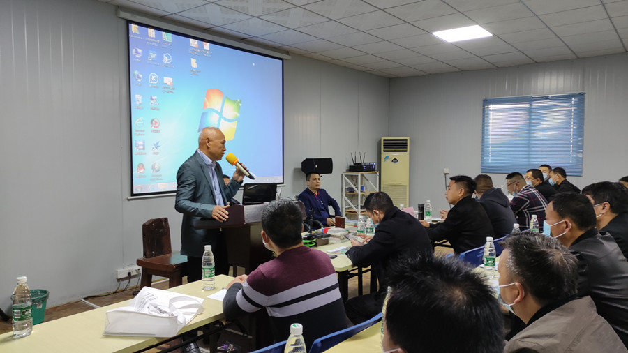 廣東省地坪協(xié)會吳會長講述無機磨石發(fā)展史 廣東省地坪協(xié)會吳會長講述無機磨石發(fā)展史