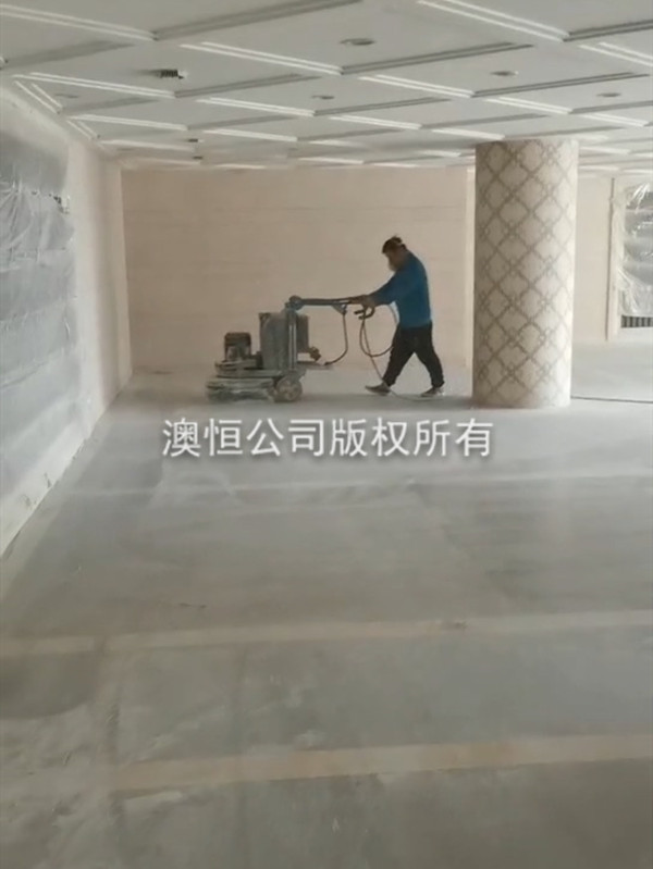 新型無(wú)機(jī)磨石停車場(chǎng)施工(2) 新型無(wú)機(jī)磨石停車場(chǎng)施工(2)